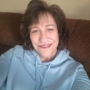 Meet your Posher, Gina